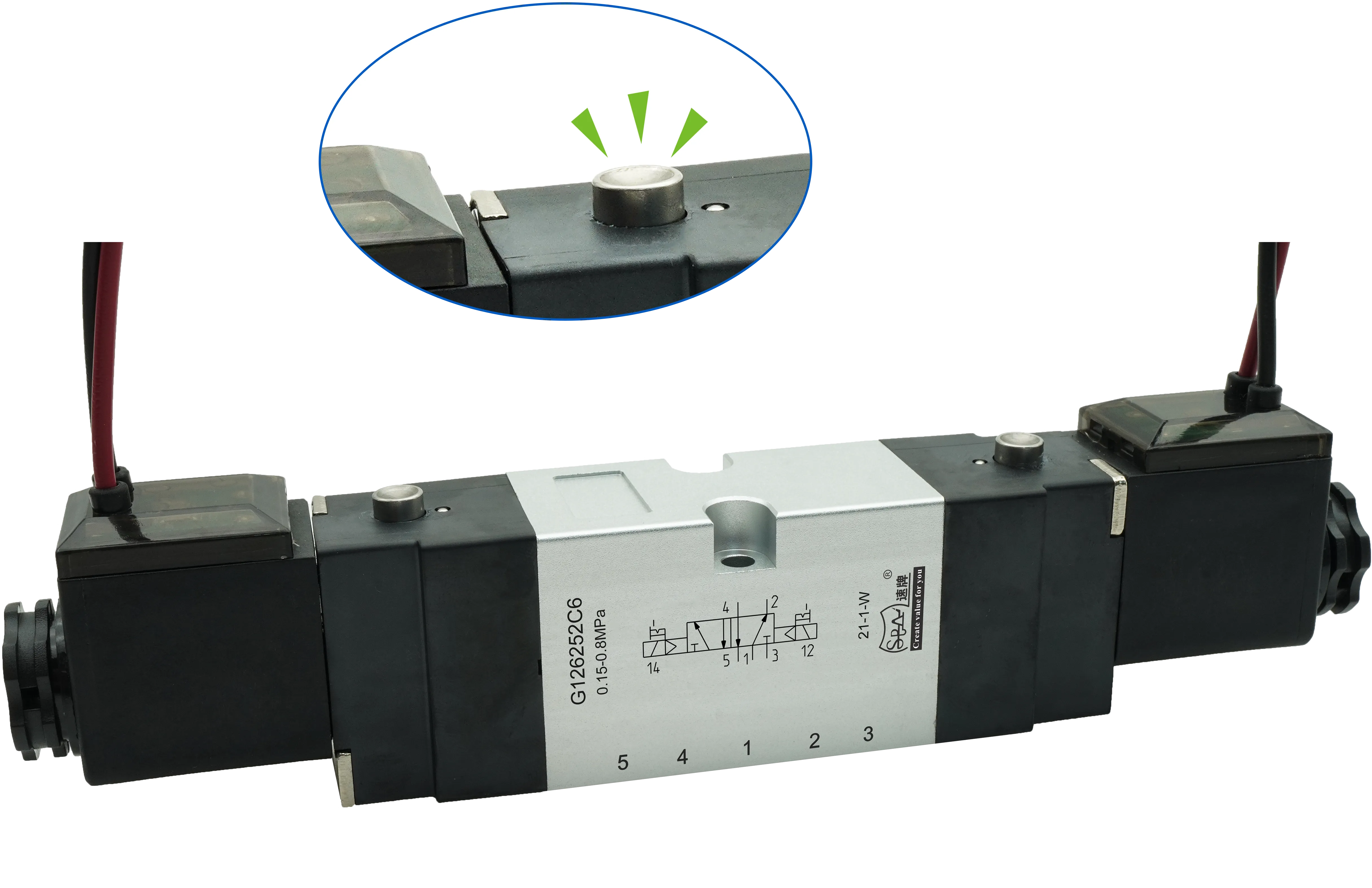 DSC02795 button.webp